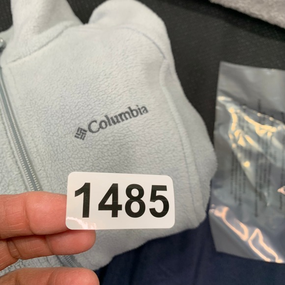 Columbia Soft Gray Full Zip Fleece Jacket Womens L Cozy Outdoor Layer Warm Light - Picture 8 of 8